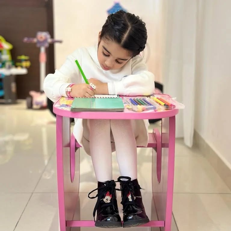 Kids u study table